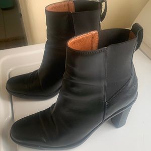 Air touch systems black boots